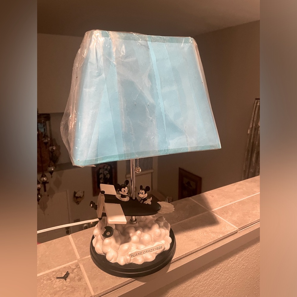 Plane crazy 1928 Mickey and Minnie lamp